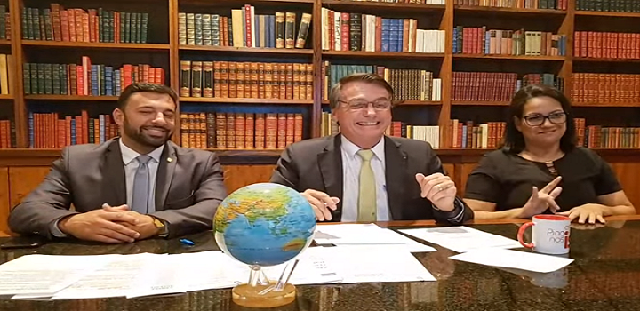 Bolsonaro defende ditadura