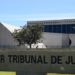 Terceira Turma do Superior Tribunal de Justiça (STJ) autorizou uma mulher, que alegou abalo emocional e psicológico, a voltar a usar o nome de solteira por não ter se adaptado ao nome de casada.