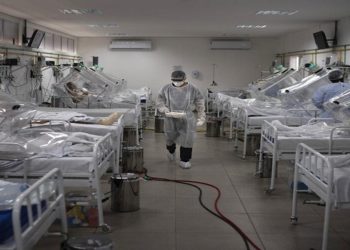 Brasil vive pior crise sanitária da história