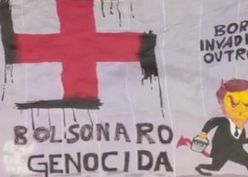 Grupo é preso por chamar Bolsonaro de genocida no DF