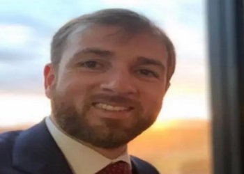 polícia acusa o advogado Andre França pelos crimes de coação de testemunha e obstrução de Justiça.