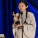 estrada da cineasta Chloé Zhao até Hollywood foi longa