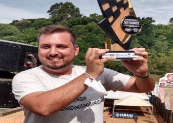 cHURRASQUEIRA EXPLODE E MATA HOMEM EM ELDORADO