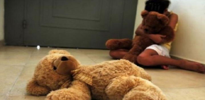 Intérprete disse ter identificado abuso após estudante confiar nela durante aulas de libras