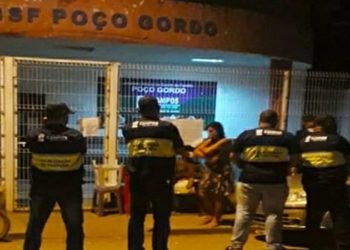 Venda de lugar na fila da Covid em Campos