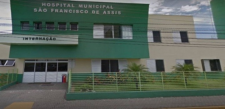 Uma criança de 6 anos com sinais de espancamento deu entrada em estado grave, no início da tarde desta segunda-feira, no Hospital municipal São Francisco de Assis, em Porto Real