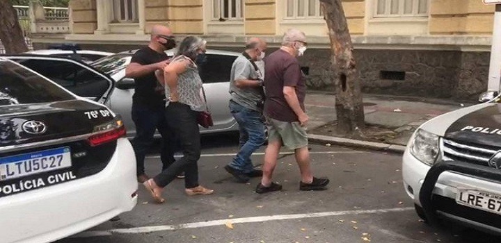 Polícia Civil prendeu nesta sexta-feira um casal de idosos, ele de 71 anos e a mulher de 64, acusado de manter uma jovem em situação análoga à de escravidão por 11 anos