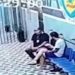 vídeo mostra Jairinho comendo sanduíche entregue pelas mãos do próprio diretor de presídio