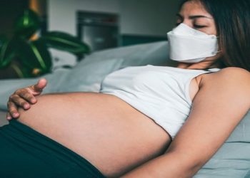 mulheres adiem a gravidez até haver uma melhora da pandemia, se for possível.