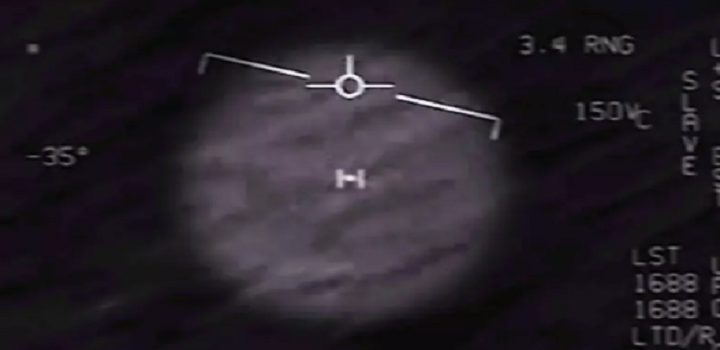 Governo americano já havia retirado sigilo e divulgado imagens dos OVNIS em abril de 2020