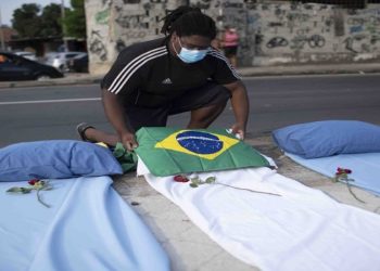RJ bate recorde de mortes por Covid-19