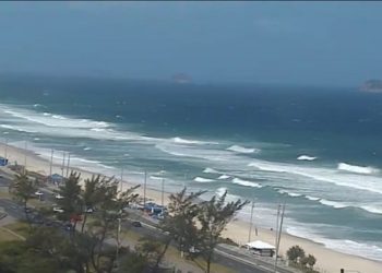 Litoral fluminense tem um dia ventoso em consequência da circulação da tempestade subtropical no Oceano Atlântico