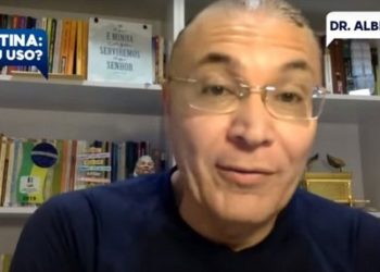 Albert Dickson, deputado estadual pelo Pros no RN, recomenda medicamentos sem eficácia cientificamente comprovada para o tratamento da covid-19