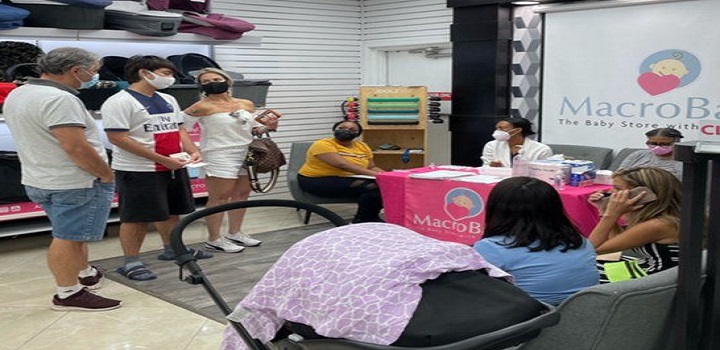 Brasileiros se vacinam nos EUA