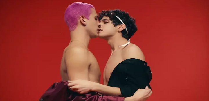 Promotor quer proibir anúncio gay da Dolce & Gaganna