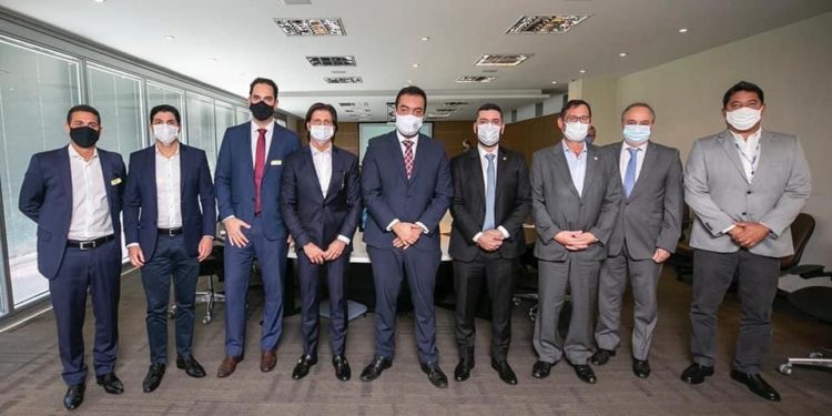 Governador Claudio Castro