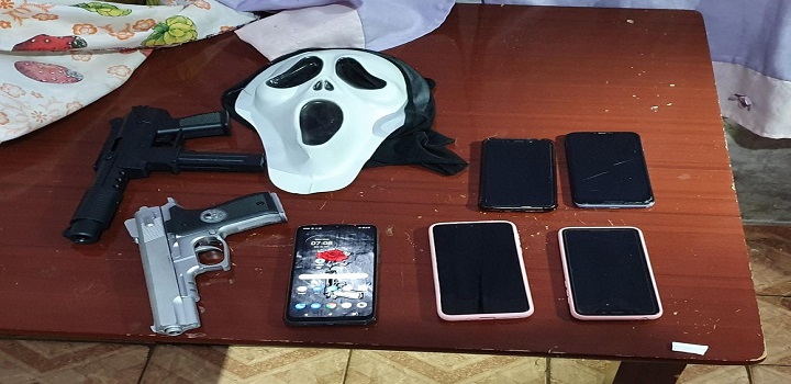 Ordem de internação compulsória foi cumprida pela Polícia Civil, na manhã deste domingo (23). Estudante de 19 anos foi detida na sexta (21), em operação que teve apoio do Ministério da Justiça e policiais dos EUA.