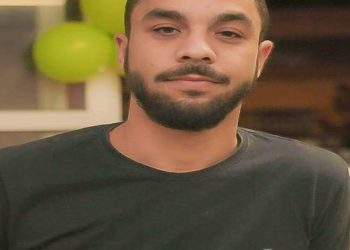 homem foi baleado no quintal da sua casa, na Região do Santo Cristo no Fonseca, Zona Norte de Niterói. A vítima identificada como Thiago Freitas de Souza, de 32 anos