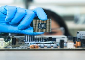 Falta de chips afeta indústrias