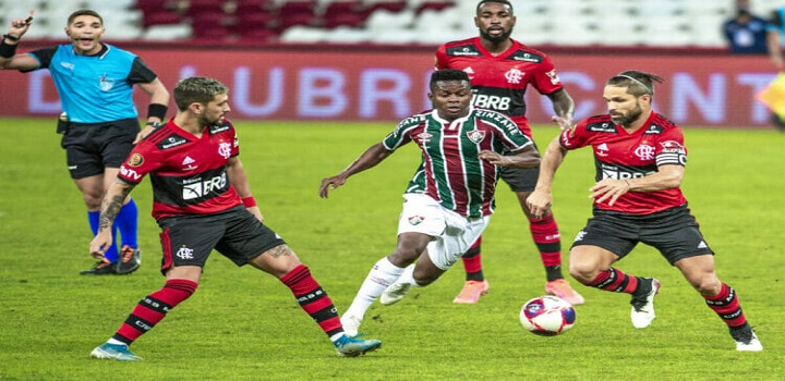 Fla x Flu A possibilidade que tem ganhado força é de a partida acontecer no estádio Mané Garrincha, em Brasília, no próximo sábado (22) à noite
