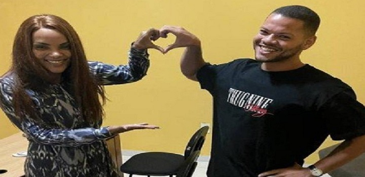 Flordelis foi visitada por Thomas Santana, que tem pouco mais de cinco milhões de seguidores nas redes sociais