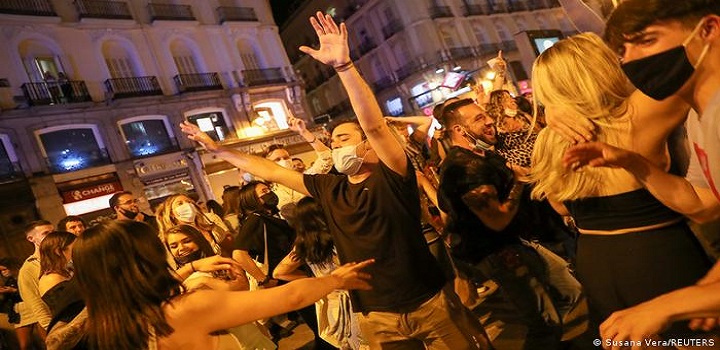 Espanha celebra fim do confinamento