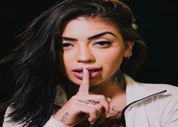 Mc Mirela intimada