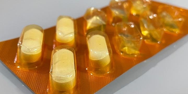 nvisa informou que o paracetamol deve ser usado com cautela, “sempre observando a dose máxima diária e o intervalo entre as doses, conforme as recomendações contidas na bula, para cada faixa etária”