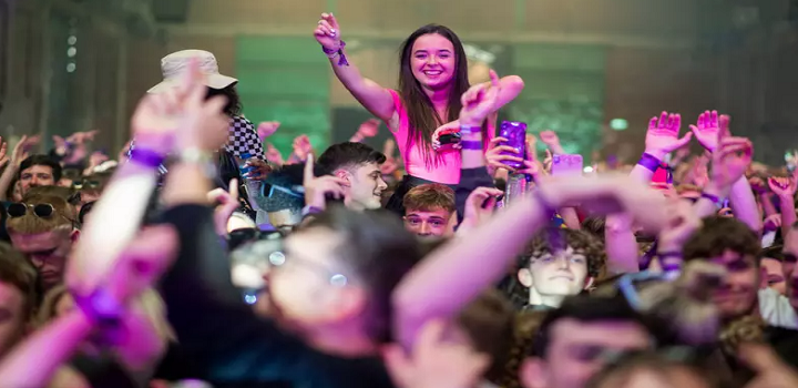 Rave Reino Unido: futuro pós covid