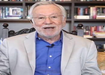 Canais na internet ganharam dinheiro com fake news sobre Covid Saiba mais em: https://agorarn.com.br/ultimas/canais-na-internet-ganharam-dinheiro-com-fake-news-sobre-covid-informa-google-a-cpi/ | Agora RN