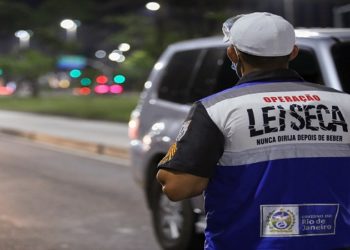 lei Seca retira motoristas das ruas