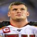 jOGADOR CARLS NASSIB SE ASSUME GAY