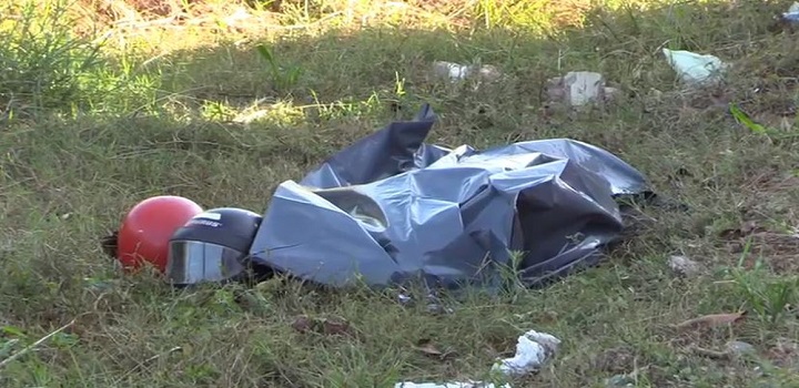 Idoso é colocado em saco plástico após ser considerado morto, mas se mexe