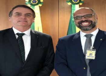 STF justifica prisão de Allan dos Santos