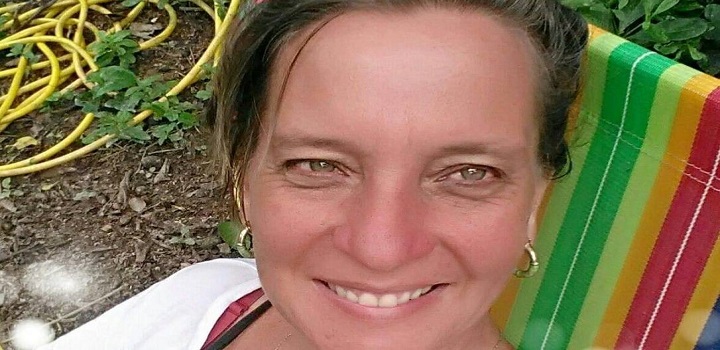 Christiane Hartmann, de 49 anos, foi uma das três vítimas de um ataque em Würzburg; ela foi morta na frente da filha de 11 anos
