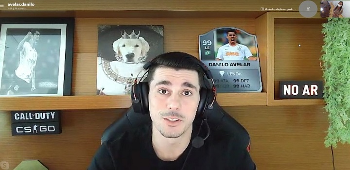 Danilo Avelar, do Corinthians, admite ter cometido ato racista em jogo online
