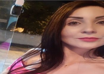 DeNISE CAMARGO MORTA A TIROS EM SC