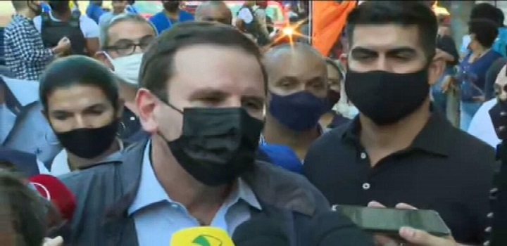 Eduardo Paes fala sobre milícias