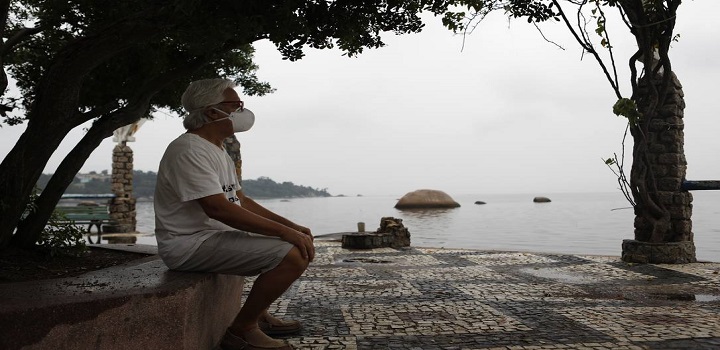 Prefeito Eduardo Paes anunciou que pretende fazer um carnaval fora de época para os moradores de Paquetá