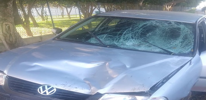 Mulher morre atropelada e motorista tenta fugir, em Campos