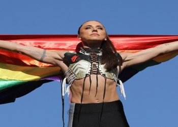 Maior parada LGBT do mundo tem 8 horas de shows e informações virtuais