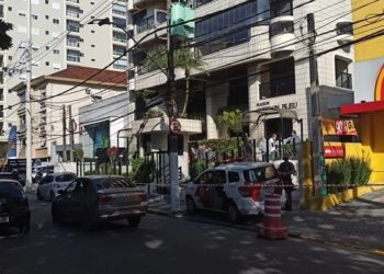 Criança caiu de prédio na Avenida Washington Luiz em Santos, SP