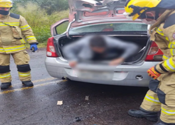 Homem sequestrado salvo por acidente