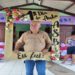 nude do professor de religião da escola, Vanderley Viana de Lima, de 67 anos.
