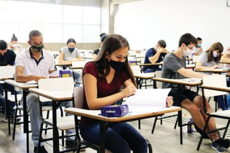 Suspensão de aulas presenciais no RJ