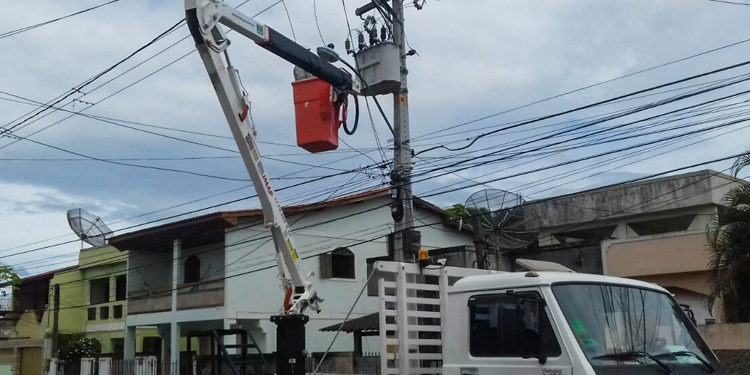 Justiça - Contrato de iluminação pública em Campos-RJ