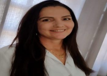 Mulher morre atacada por pit bulls