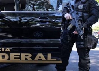 Polícia Federal deflagrou na manhã desta segunda-feira (5) uma operação que apura a prática de crimes de estelionato, lavagem de capitais, organização criminosa, além de delitos contra a economia popular e o sistema financeiro nacional.