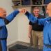 Homem mais rico do mundo, Jeff Bezos completa viagem espacial