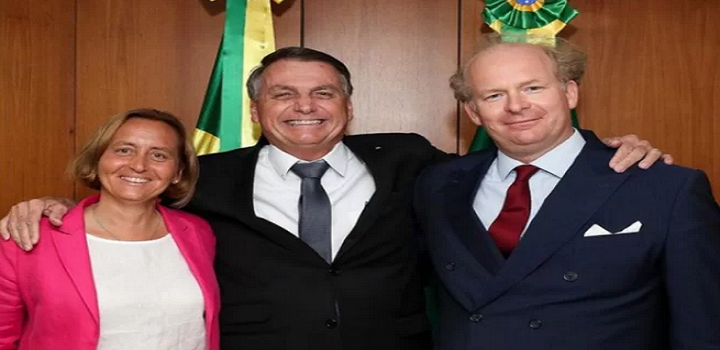 Bolsonaro se encontra com políticos neonazistas da Alemanha